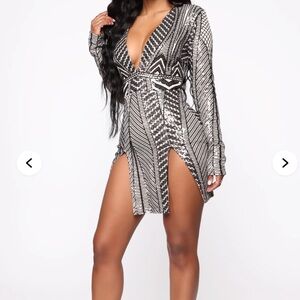 Black and White Patterned Long Sleeve Sequin Dress